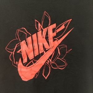 Nike tshirt